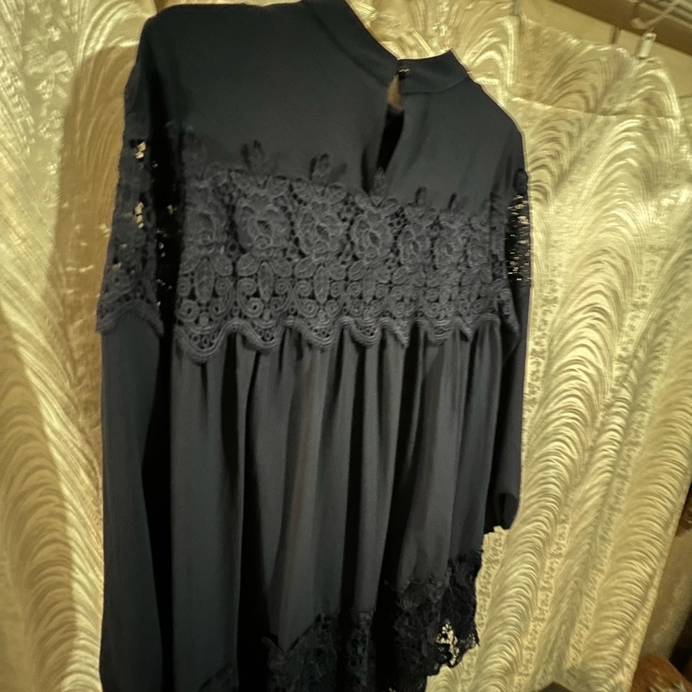 Fashion Union Blue Lace Dress Women’s Sz 6 Long Sleeved Navy Lined Dress - Picture 13 of 14
